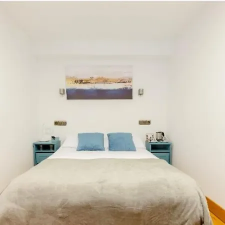 San Vicente 3* سان سيباستيان