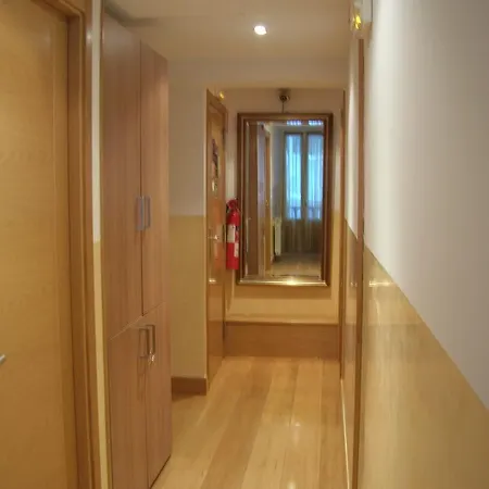 Pensionat San Vicente 3*