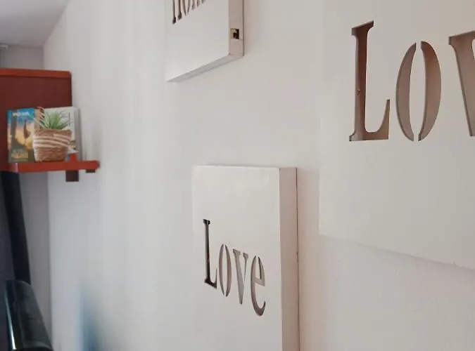 Гостевой дом San Vicente Сан-Себастьян