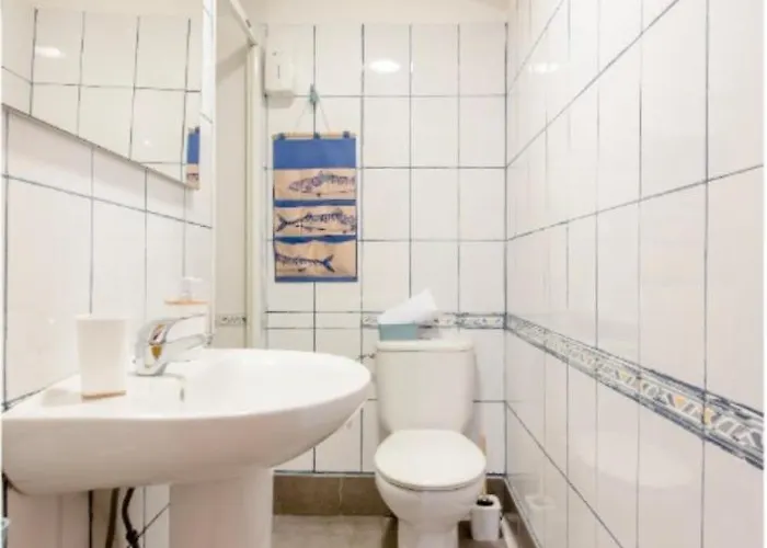 Гостевой дом San Vicente Сан-Себастьян